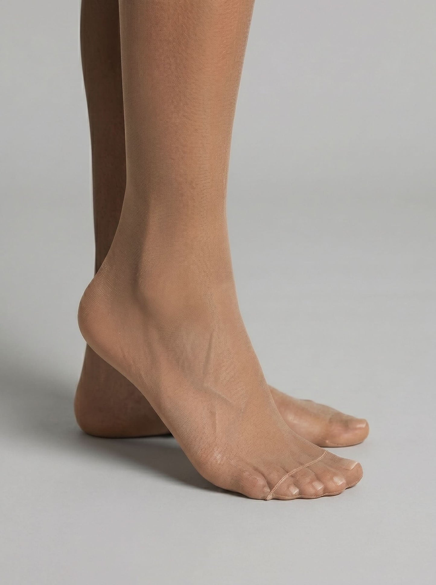 Seamless Sheer Tights | SculptX Medium 15D